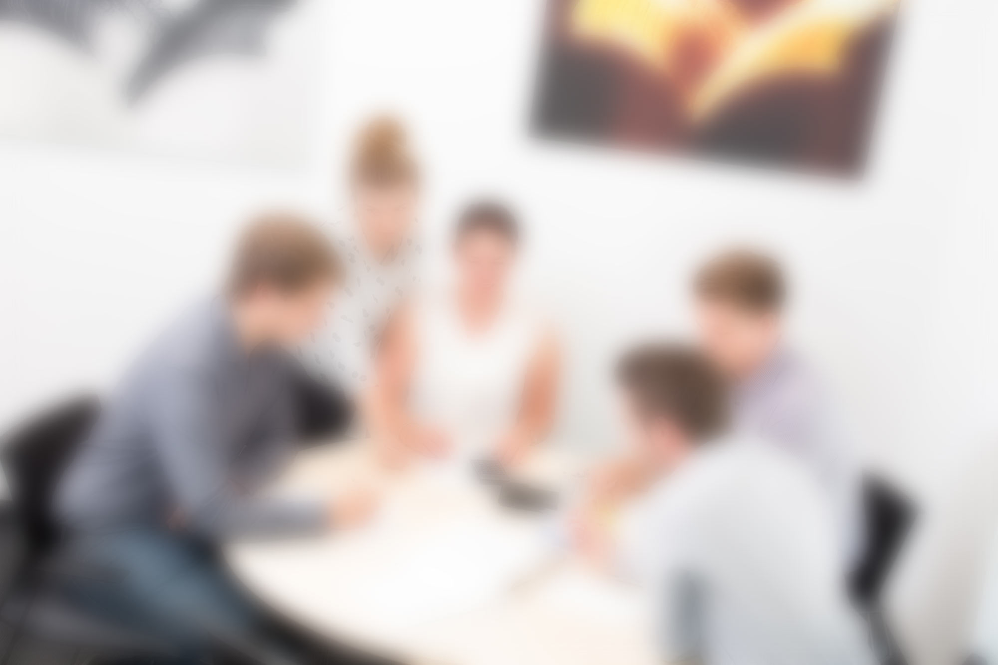 Besprechung in der Kanzlei rd Kuprian und Partner:innen in Imst